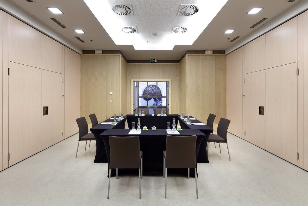 Eurostars Thalia 5* Praga
