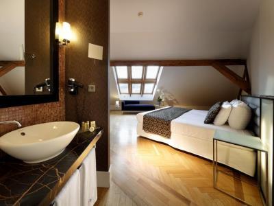 Eurostars Thalia Готель 5*